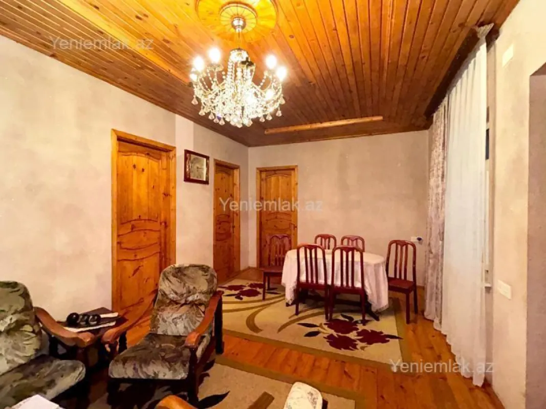 Satılır 4 otaqlı həyət evi 92 m²