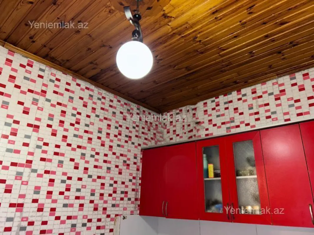 Satılır 4 otaqlı həyət evi 92 m²