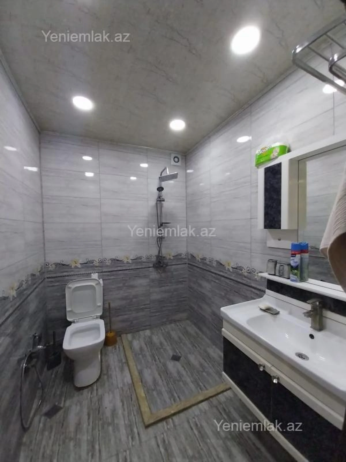 Satılır 2 otaqlı yeni tikili 76 m²