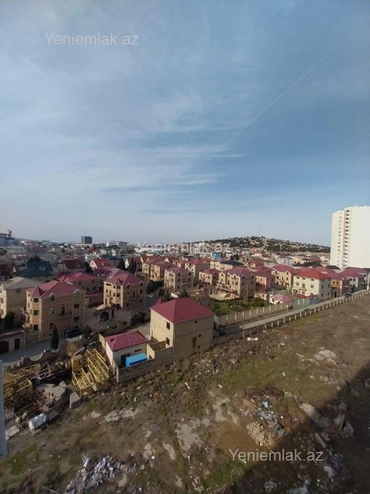 Satılır 2 otaqlı yeni tikili 76 m²