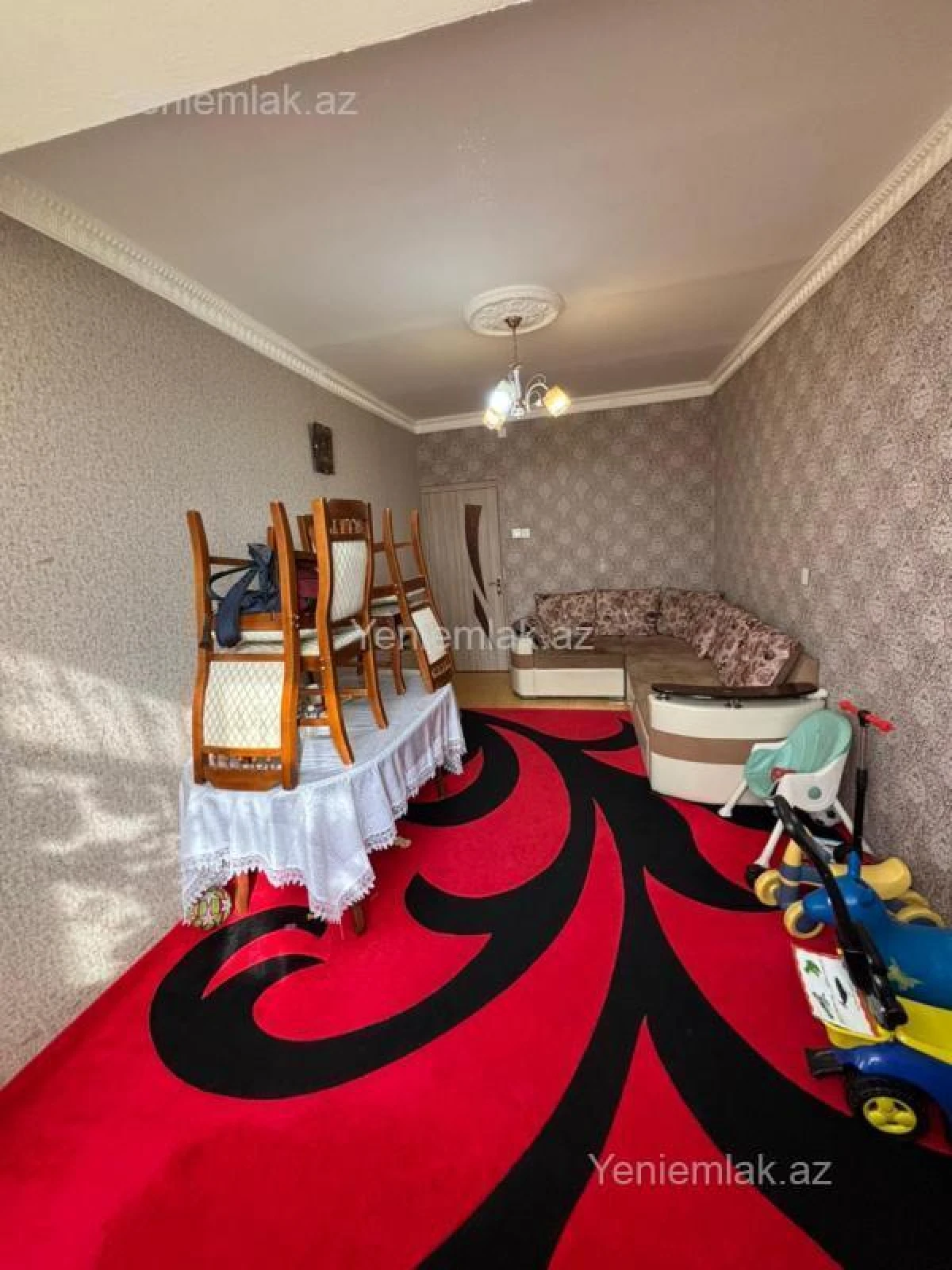 Satılır 2 otaqlı köhnə tikili 40 m²