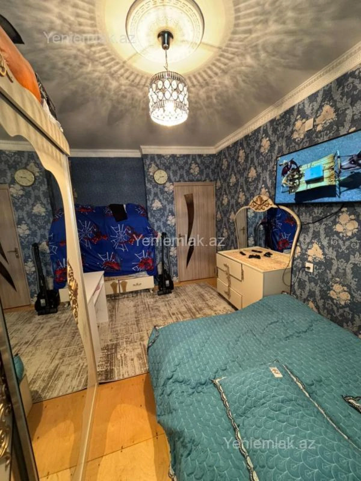 Satılır 2 otaqlı köhnə tikili 40 m²