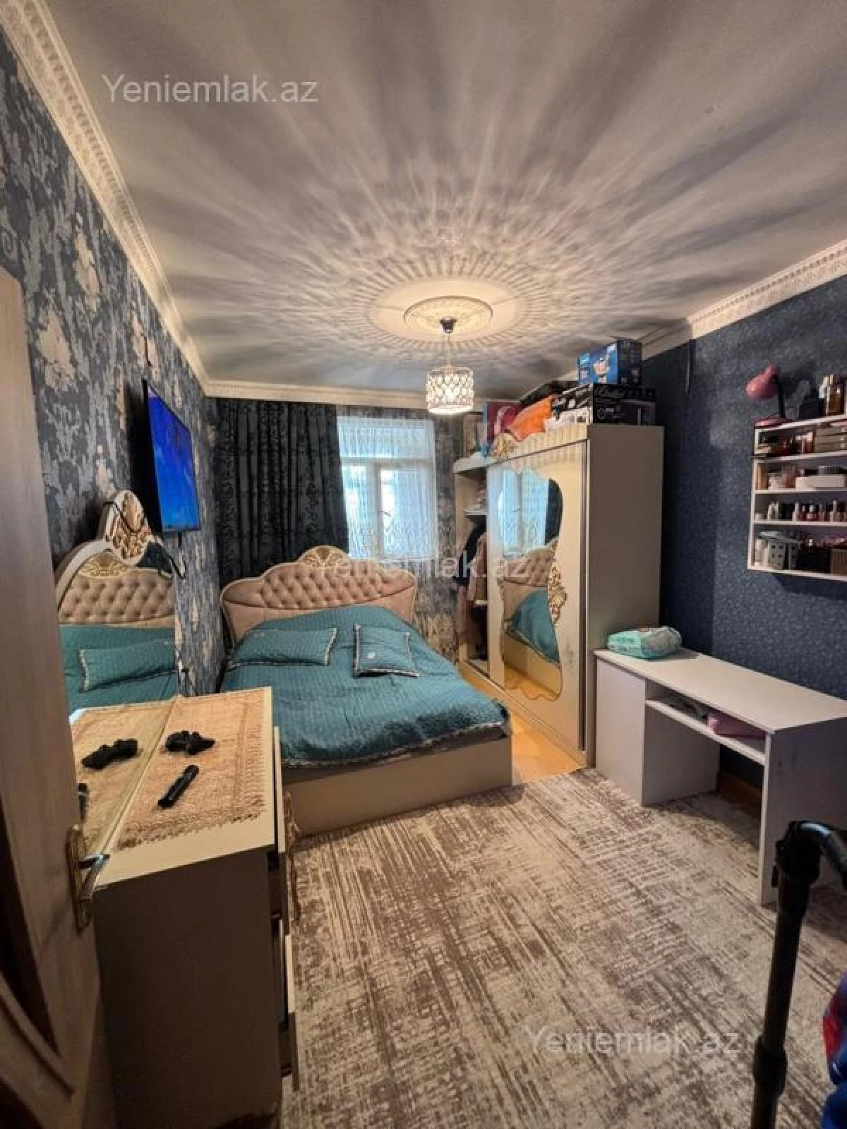 Satılır 2 otaqlı köhnə tikili 40 m²