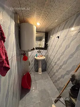 Satılır 2 otaqlı köhnə tikili 40 m²