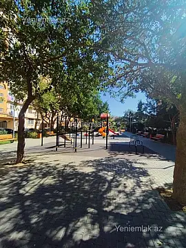 Satılır 2 otaqlı köhnə tikili 40 m²