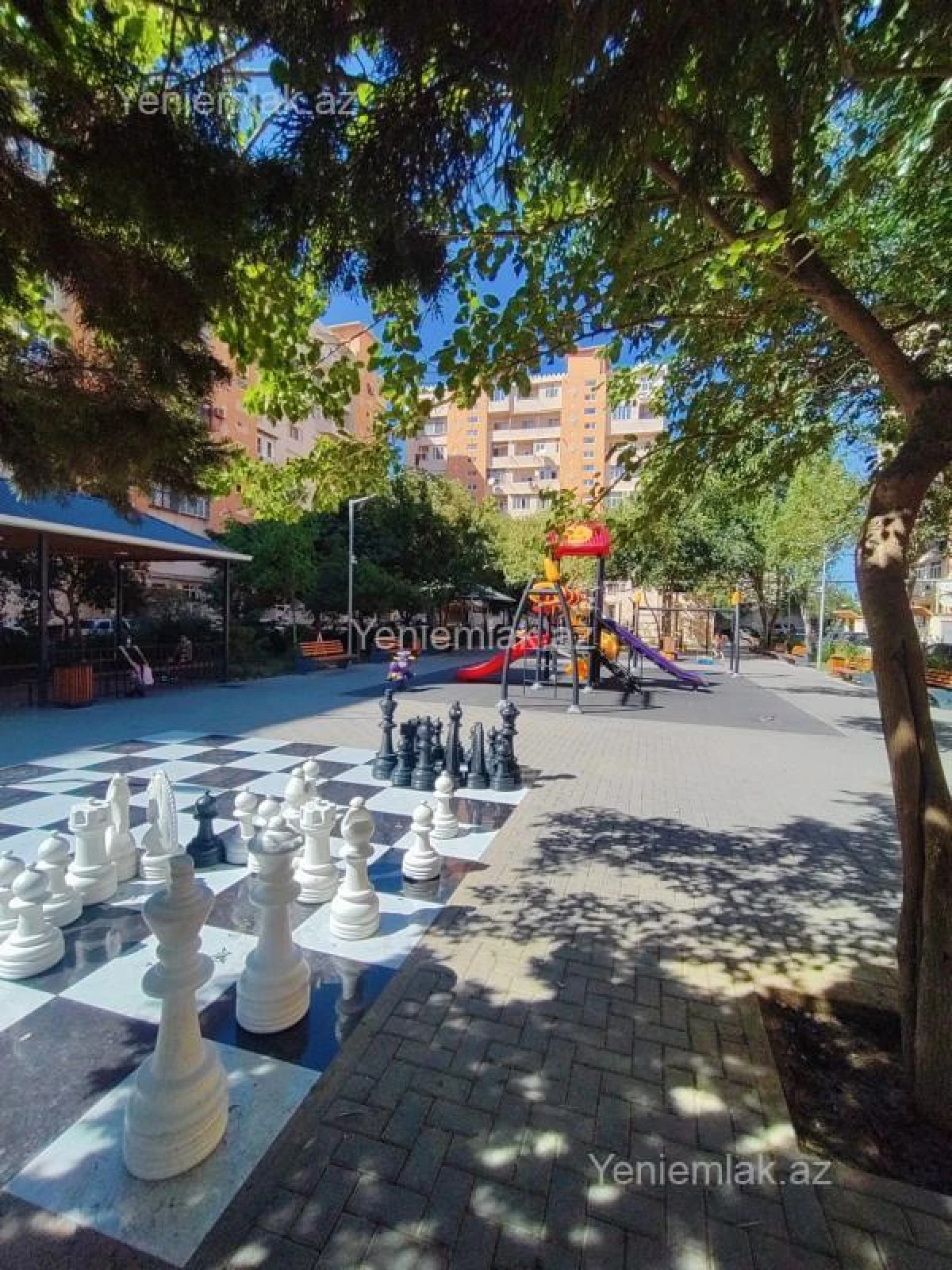 Satılır 2 otaqlı köhnə tikili 40 m²