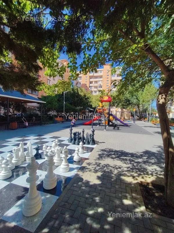 Satılır 2 otaqlı köhnə tikili 40 m²