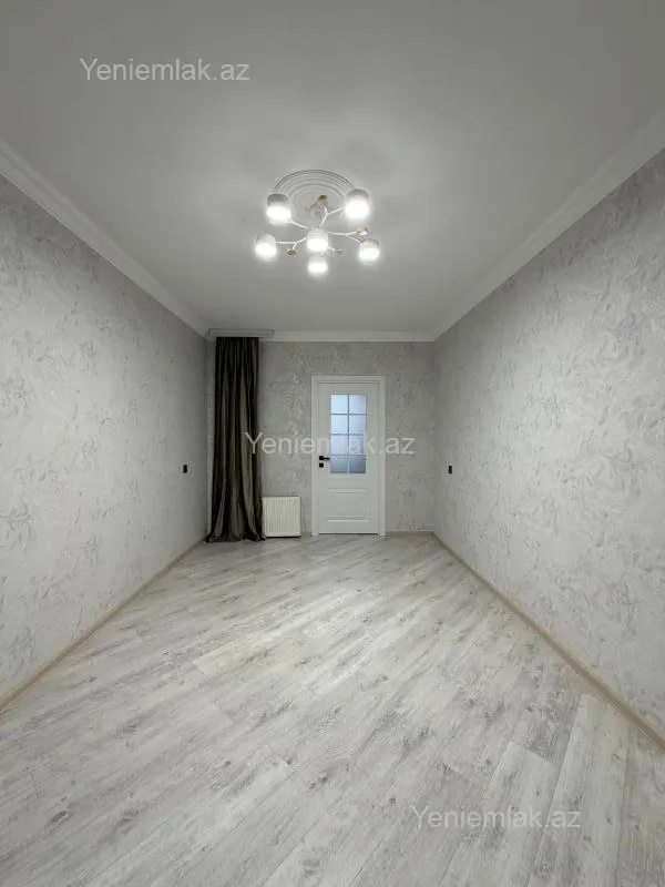 Satılır 2 otaqlı köhnə tikili 55 m²