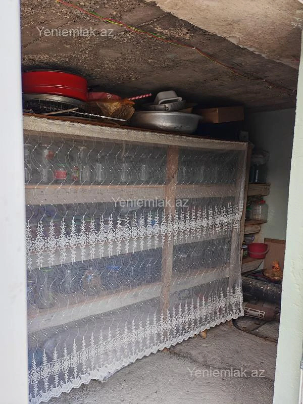 Satılır 4 otaqlı həyət evi 100 m²