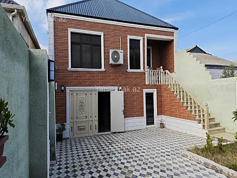 Satılır 4 otaqlı həyət evi 100 m² — Sumqayıt 4 otaq 100.00 m²