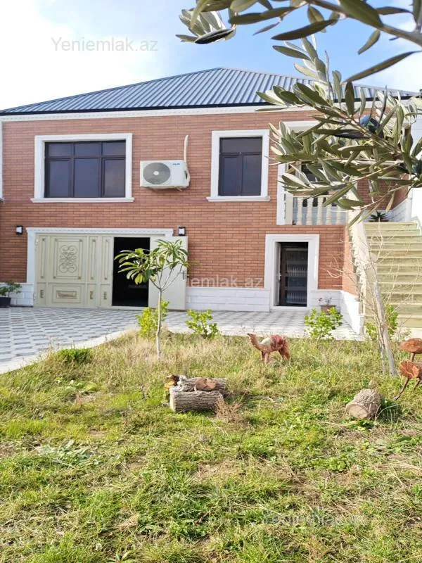 Satılır 4 otaqlı həyət evi 100 m²