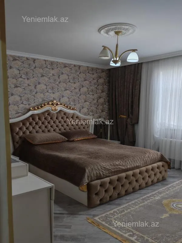 Satılır 4 otaqlı həyət evi 100 m²