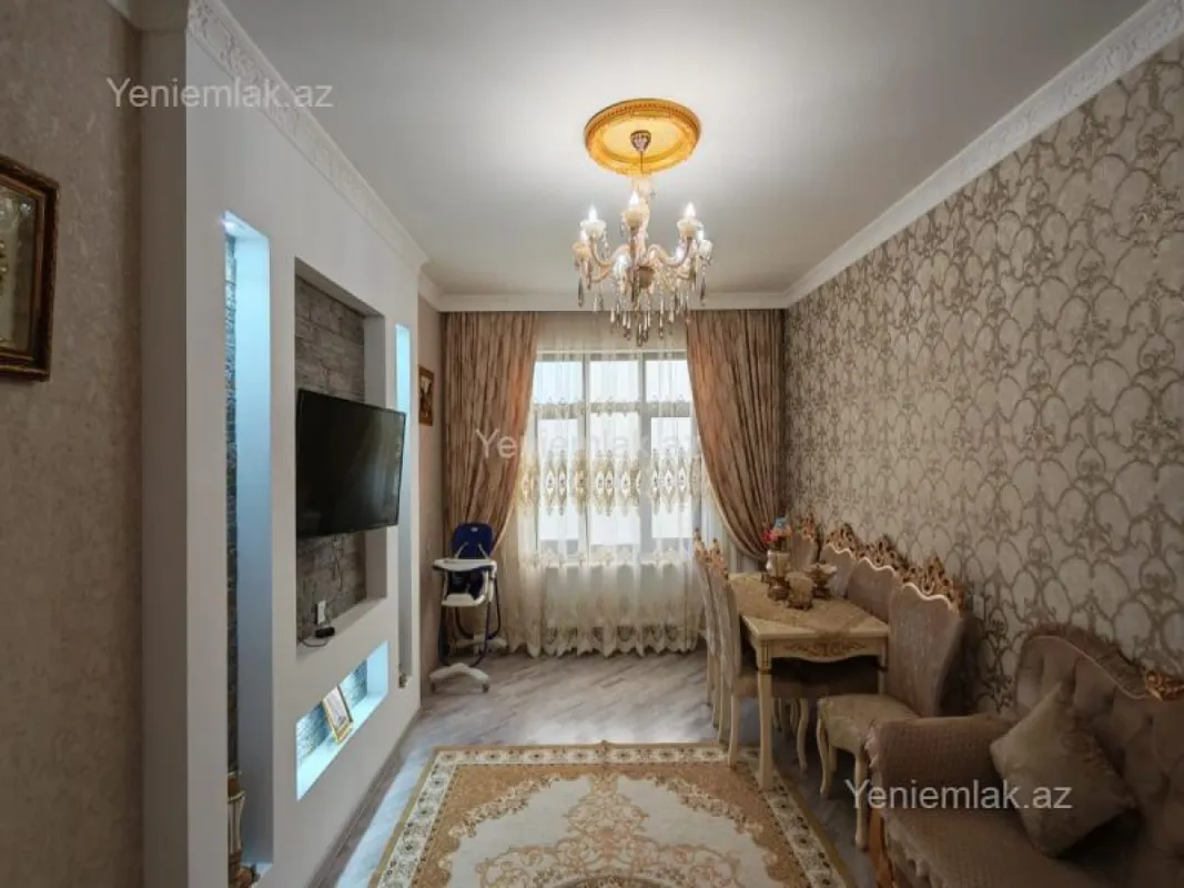 Satılır 4 otaqlı həyət evi 100 m²