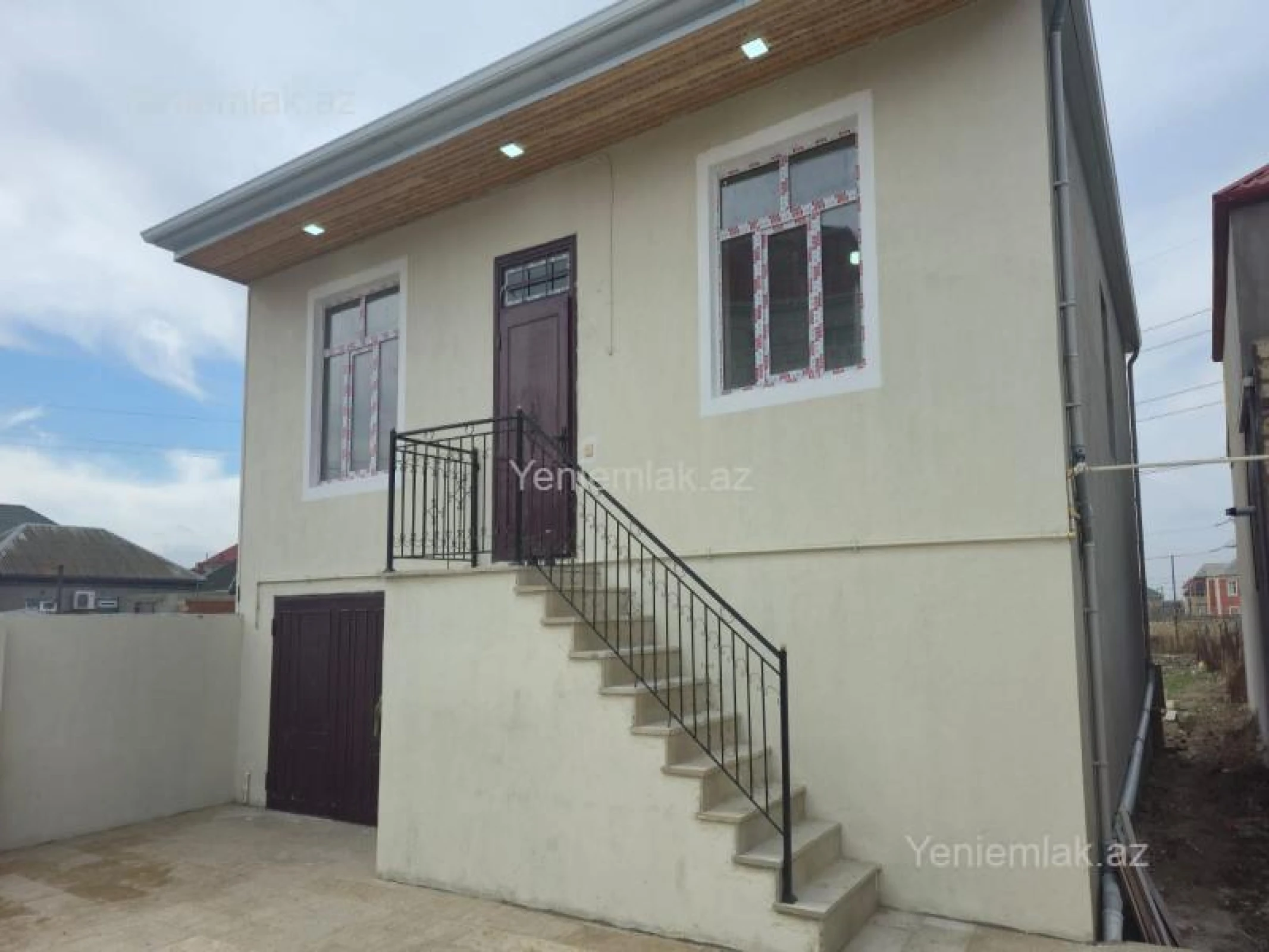 Satılır 4 otaqlı həyət evi 110 m²