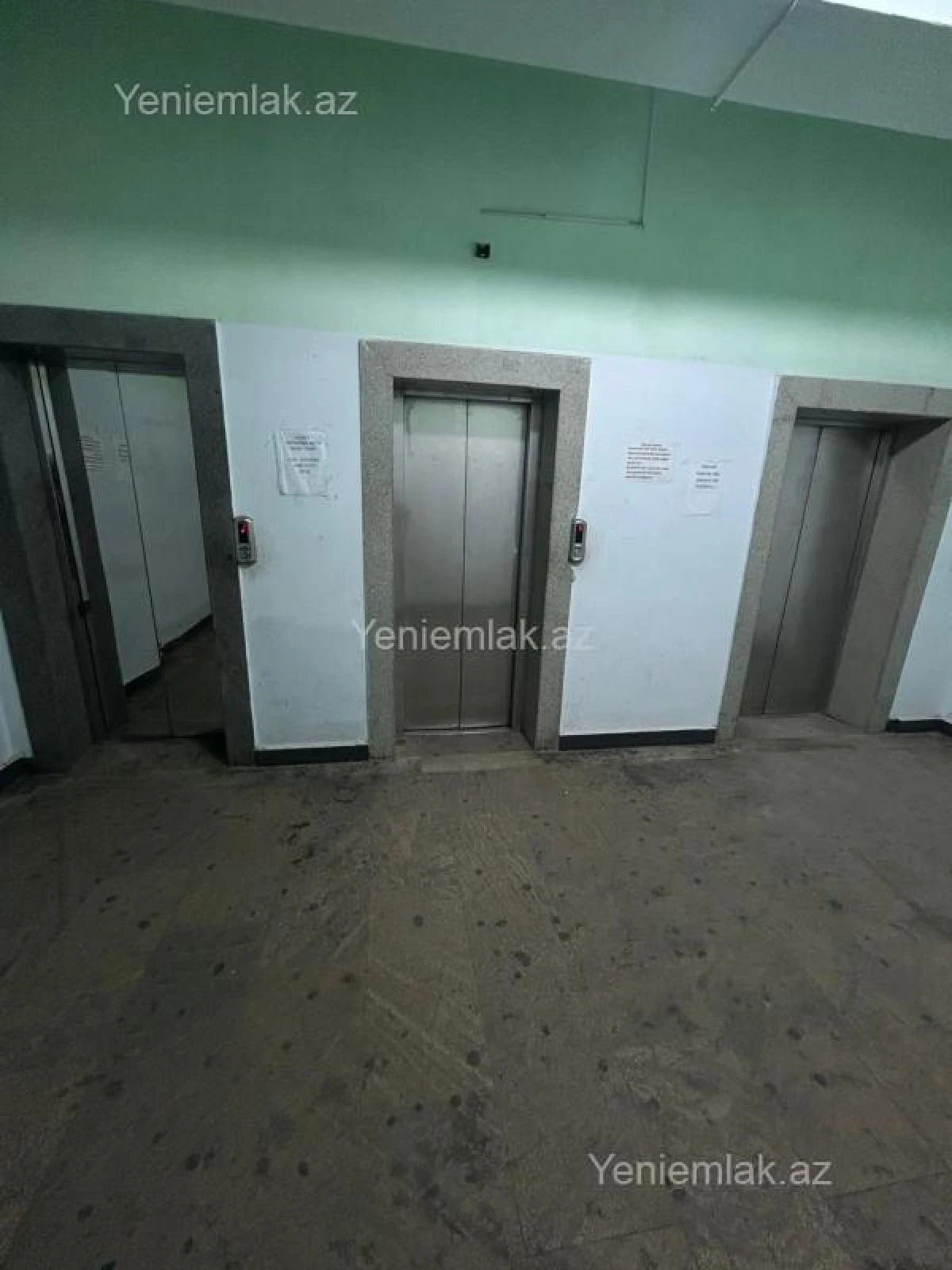 Satılır 3 otaqlı yeni tikili 85 m²