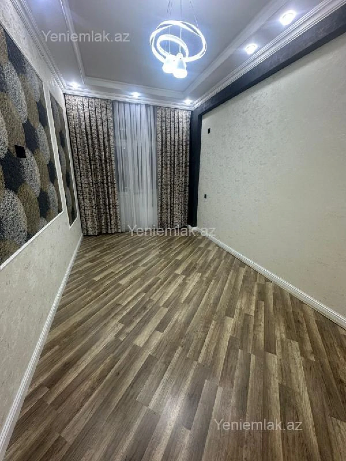 Satılır 2 otaqlı yeni tikili 64 m²