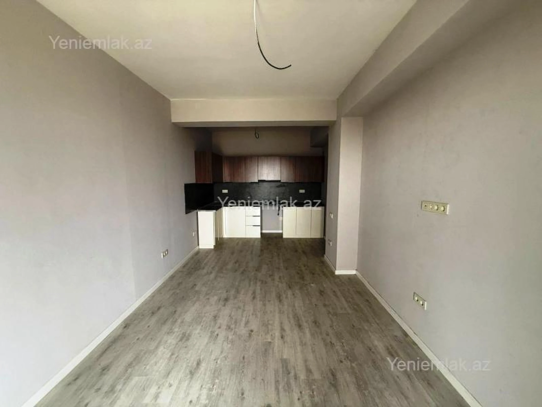 Satılır 4 otaqlı yeni tikili 127 m²