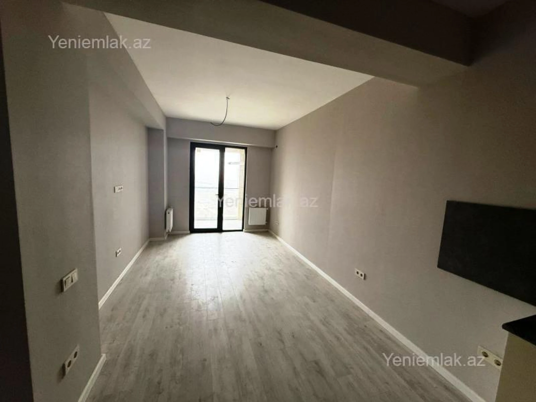 Satılır 4 otaqlı yeni tikili 127 m²