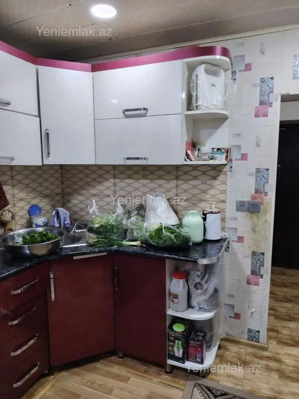 Satılır 4 otaqlı həyət evi 100 m²