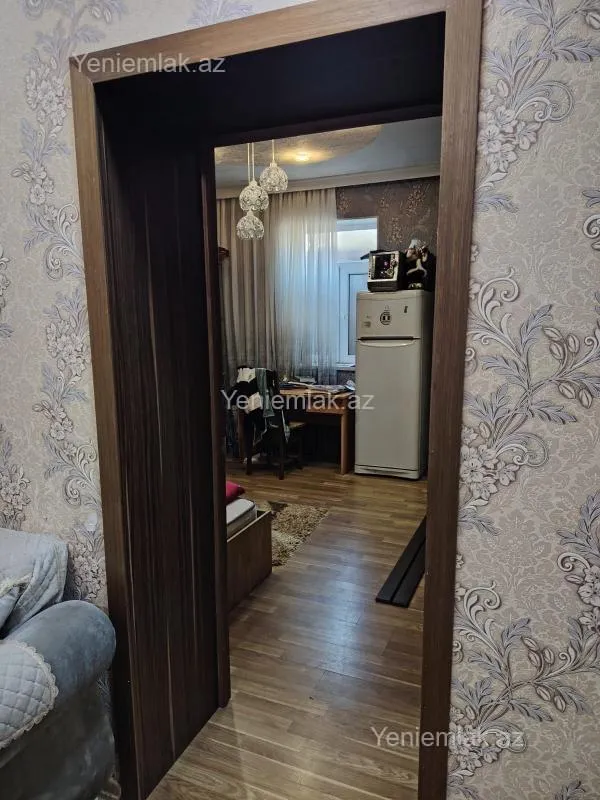 Satılır 4 otaqlı həyət evi 100 m²