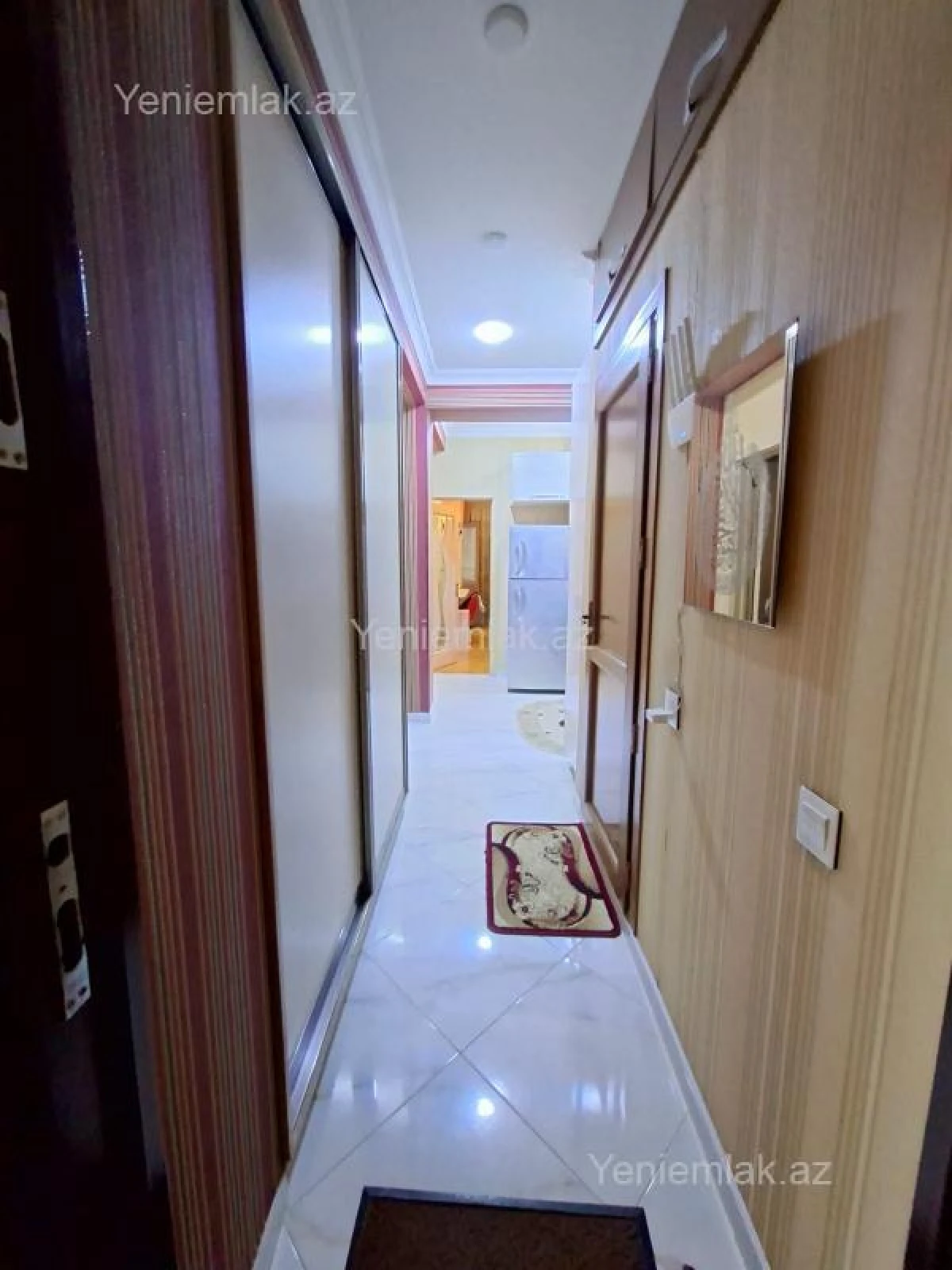 Satılır 3 otaqlı yeni tikili 73.5 m²