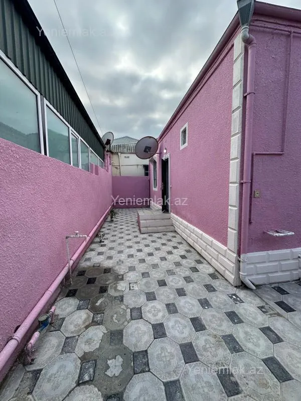 Satılır 2 otaqlı həyət evi 70 m²