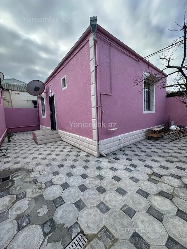 Satılır 2 otaqlı həyət evi 70 m²
