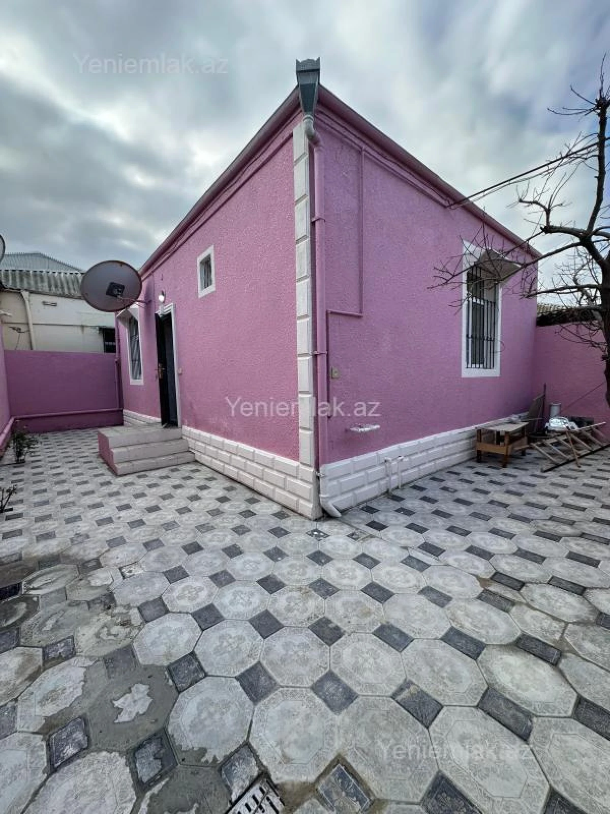 Satılır 2 otaqlı həyət evi 70 m²