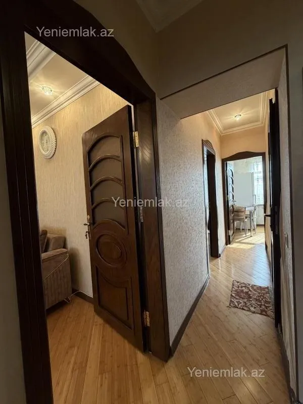 Satılır 3 otaqlı köhnə tikili 75 m²