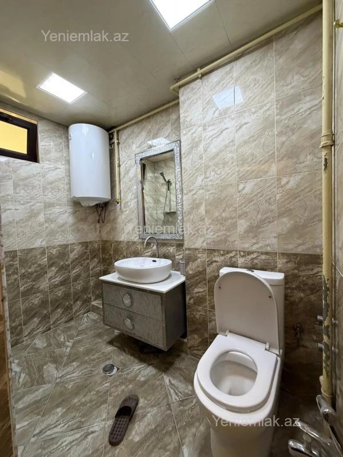Satılır 3 otaqlı köhnə tikili 75 m²