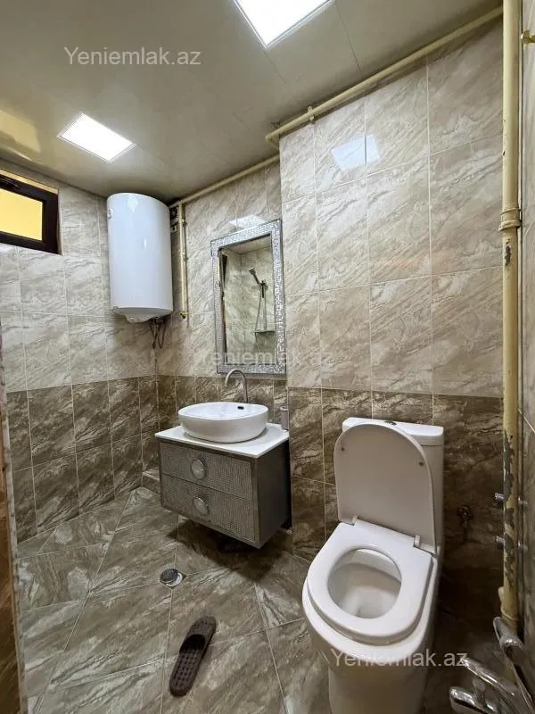 Satılır 3 otaqlı köhnə tikili 75 m²