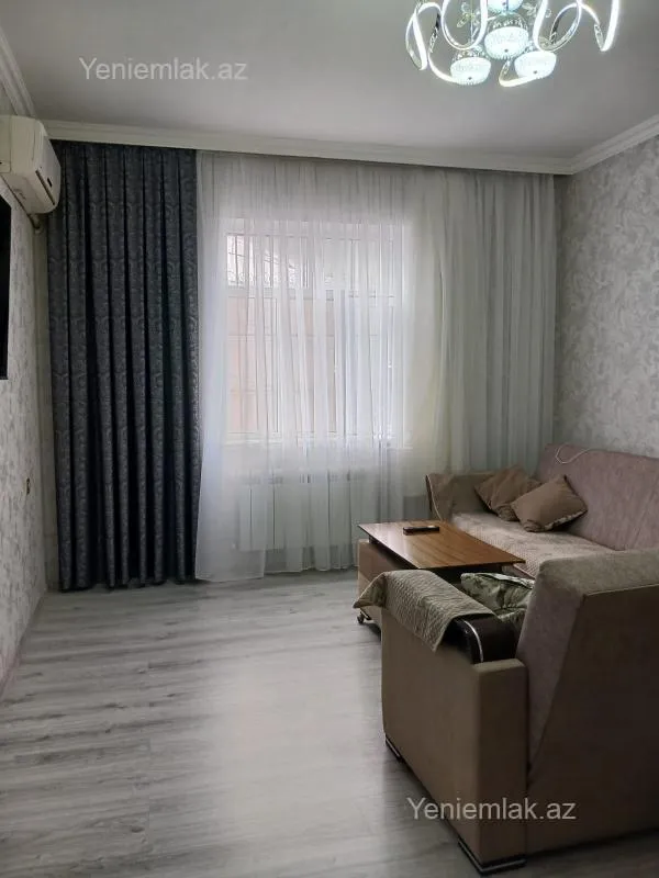 Satılır 3 otaqlı həyət evi 100 m²