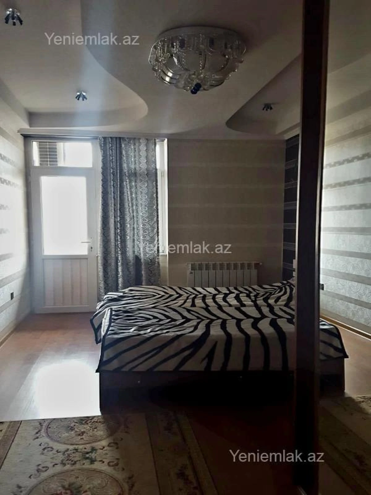 Satılır 3 otaqlı yeni tikili 90 m²