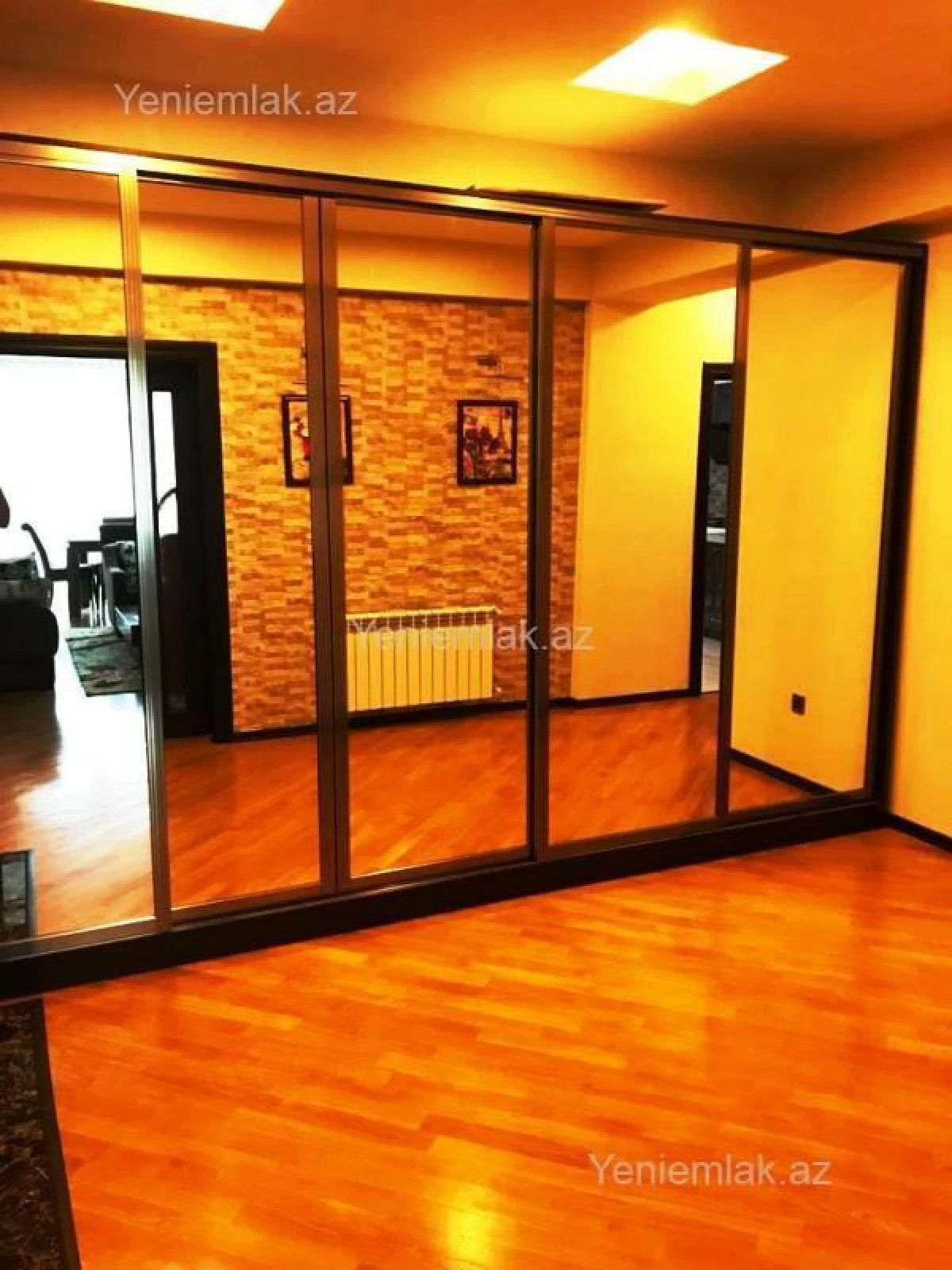 Satılır 2 otaqlı yeni tikili 92 m²