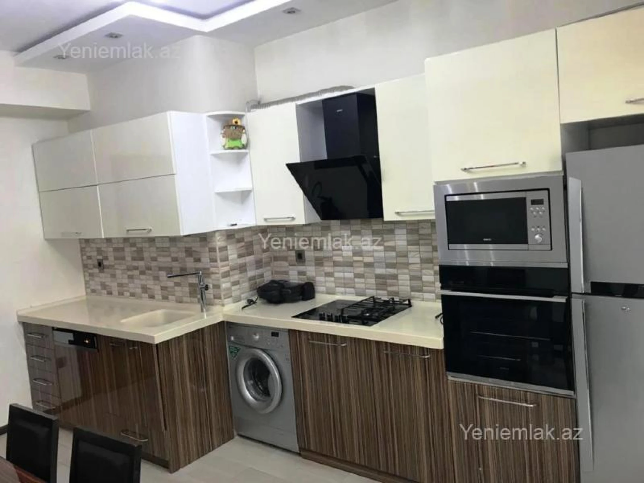 Satılır 2 otaqlı yeni tikili 92 m²