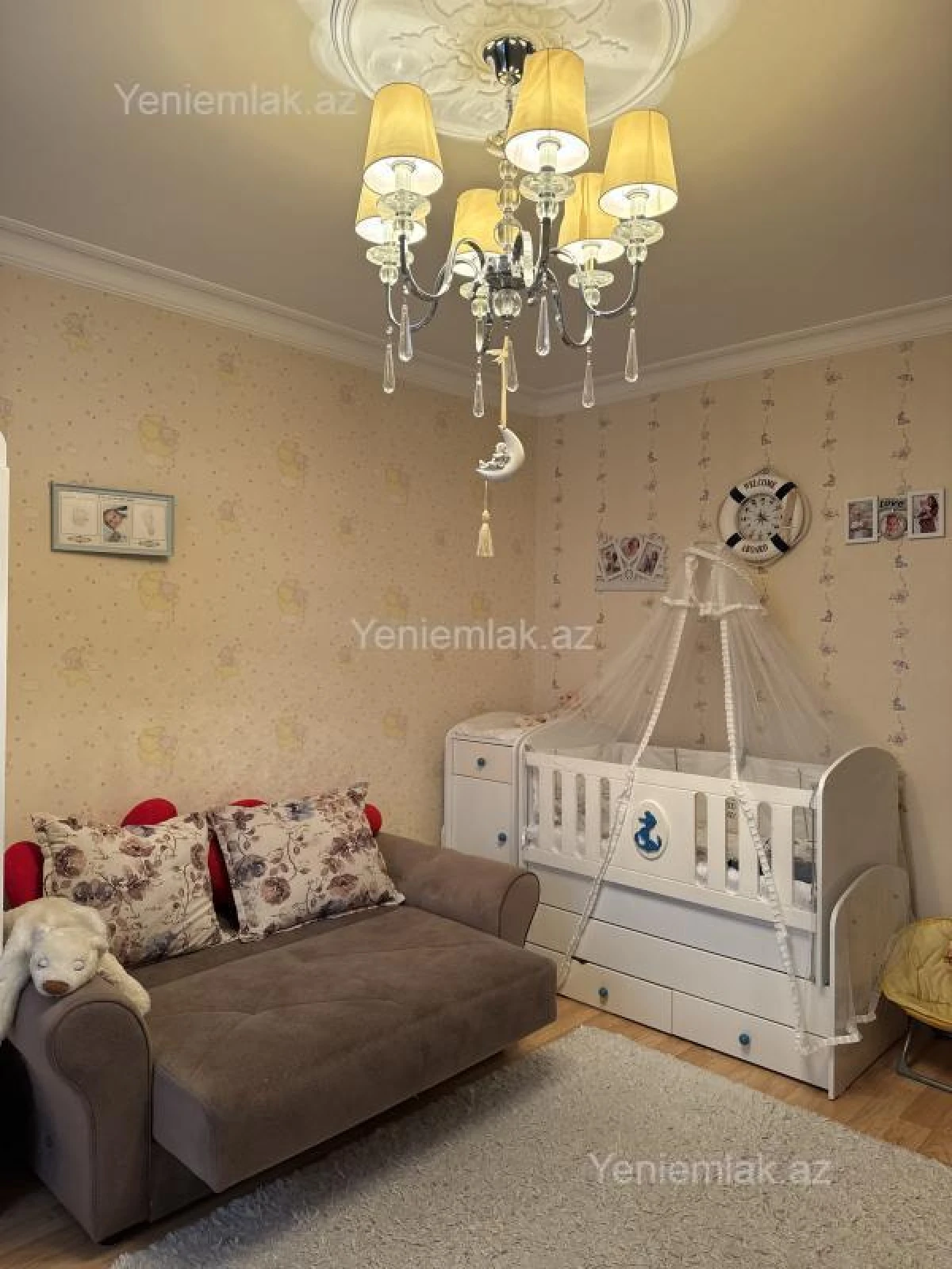 Satılır 4 otaqlı köhnə tikili 110 m²