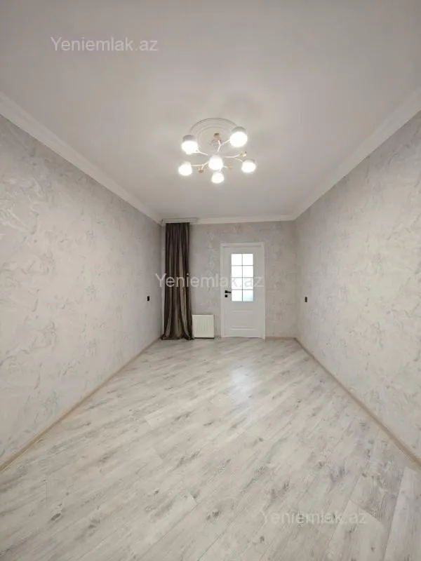 Satılır 2 otaqlı köhnə tikili 50 m²