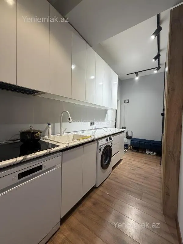 Satılır 2 otaqlı yeni tikili 57 m²