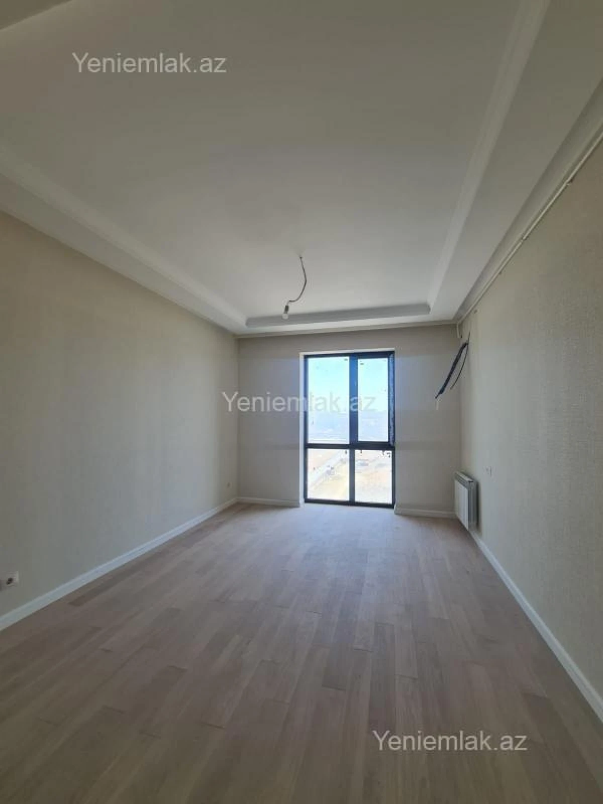 Satılır 3 otaqlı yeni tikili 75 m²