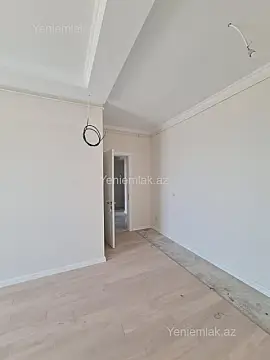 Satılır 3 otaqlı yeni tikili 75 m²