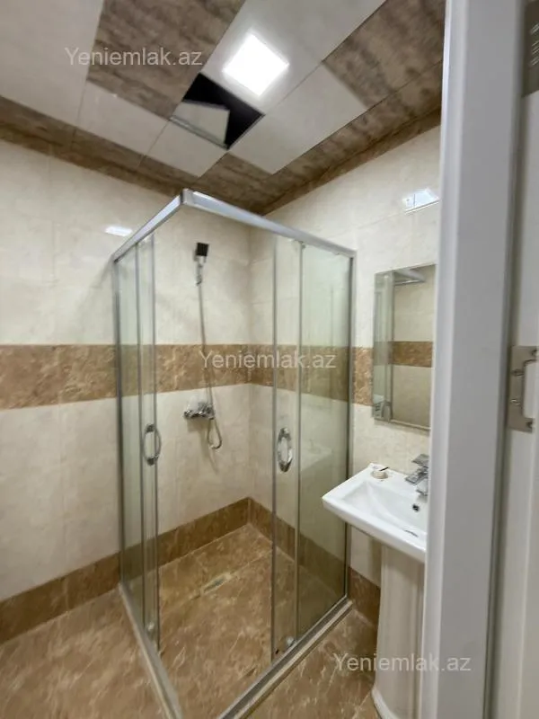 Satılır 2 otaqlı yeni tikili 93 m²