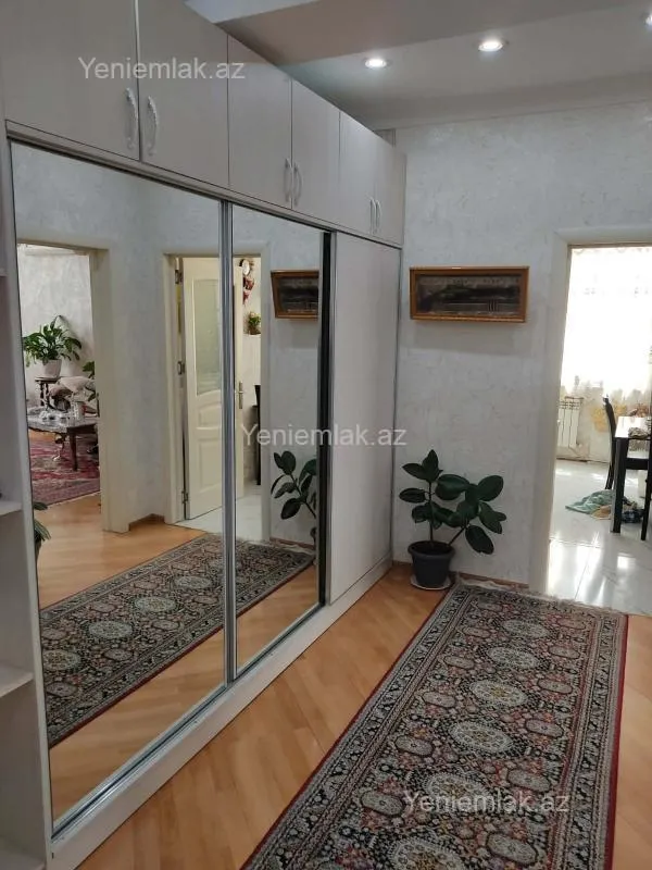 Satılır 2 otaqlı yeni tikili 80 m²