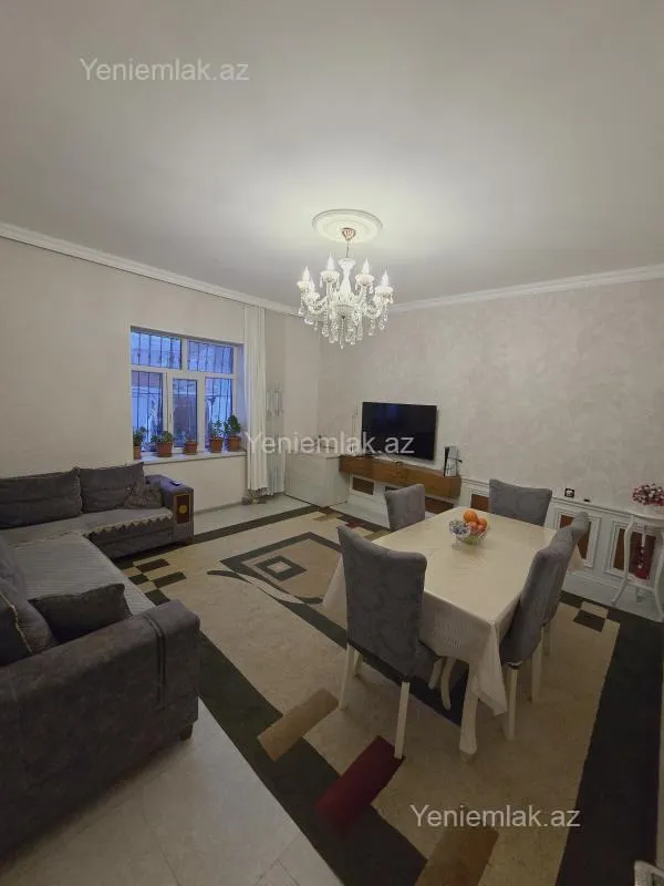 Satılır 4 otaqlı həyət evi 120 m²