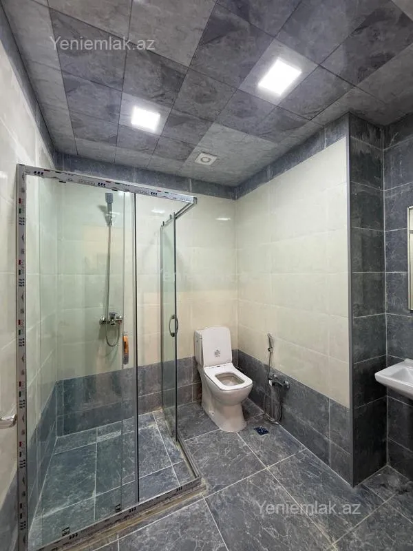 Satılır 3 otaqlı yeni tikili 99 m²