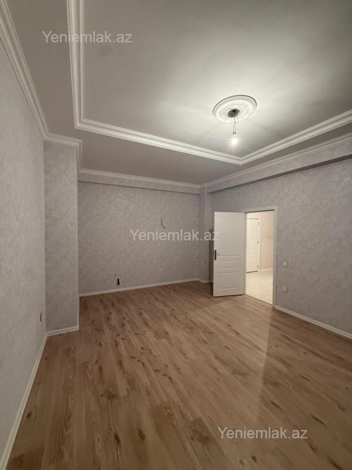 Satılır 3 otaqlı yeni tikili 99 m²