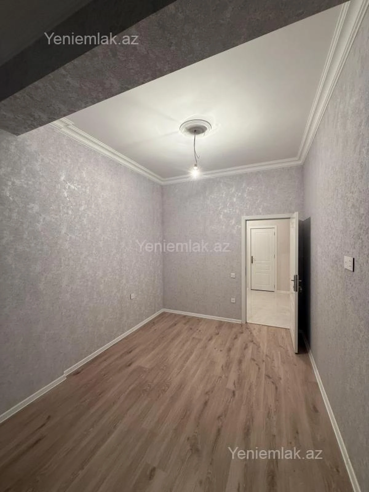 Satılır 3 otaqlı yeni tikili 99 m²