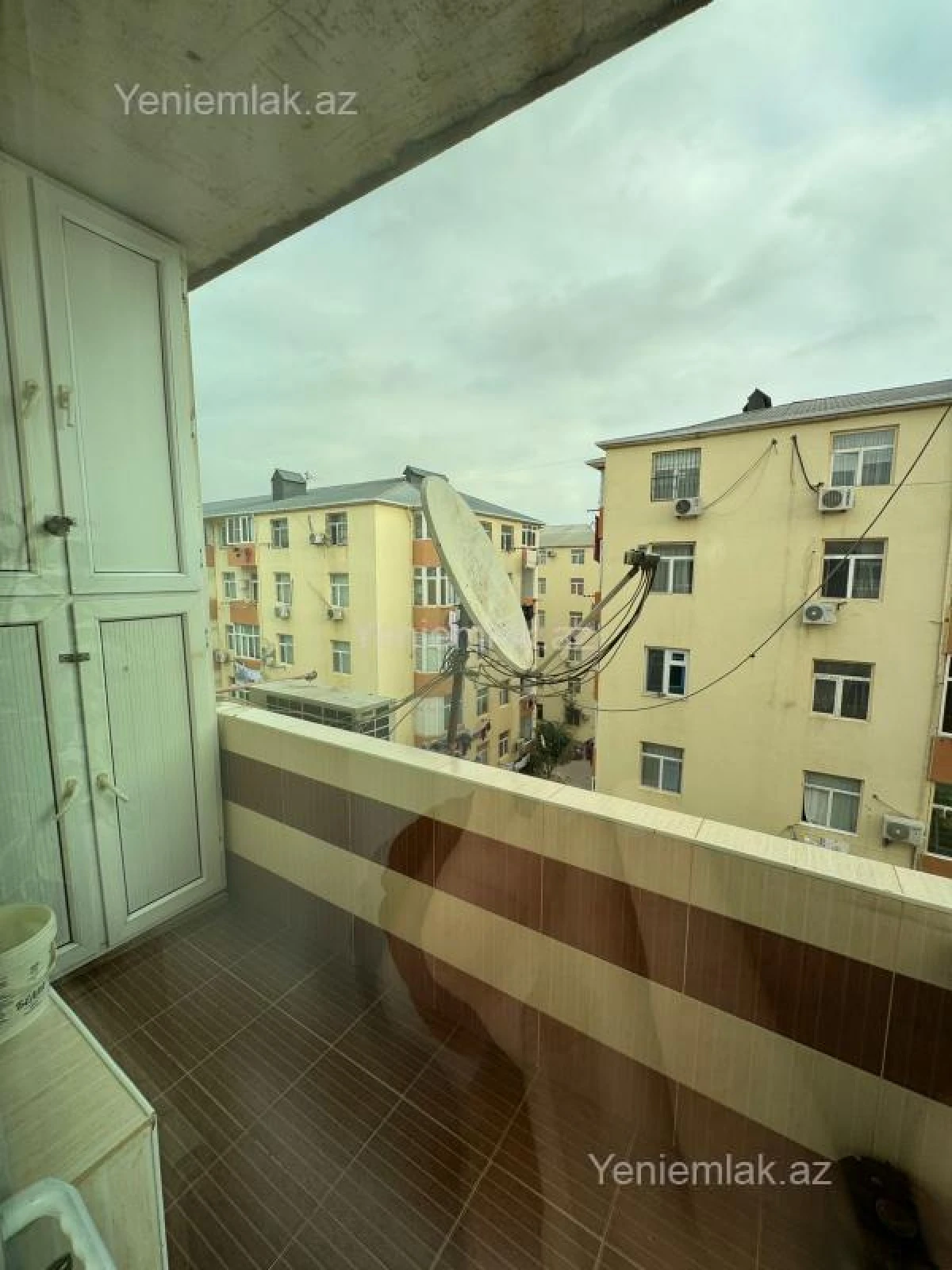 Satılır 3 otaqlı yeni tikili 120 m²