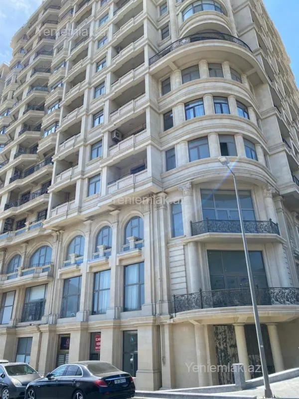 Satılır 2 otaqlı yeni tikili 62 m²