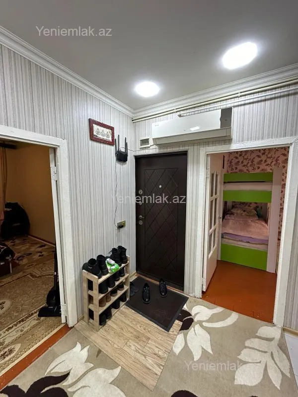 Satılır 2 otaqlı köhnə tikili 55 m²