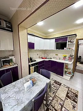Satılır 2 otaqlı köhnə tikili 55 m²